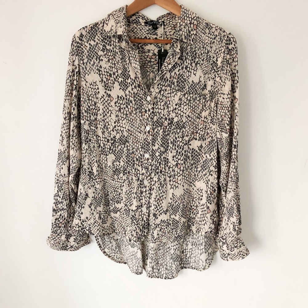NWOT VELVET HEART Animal Print Blouse Size S